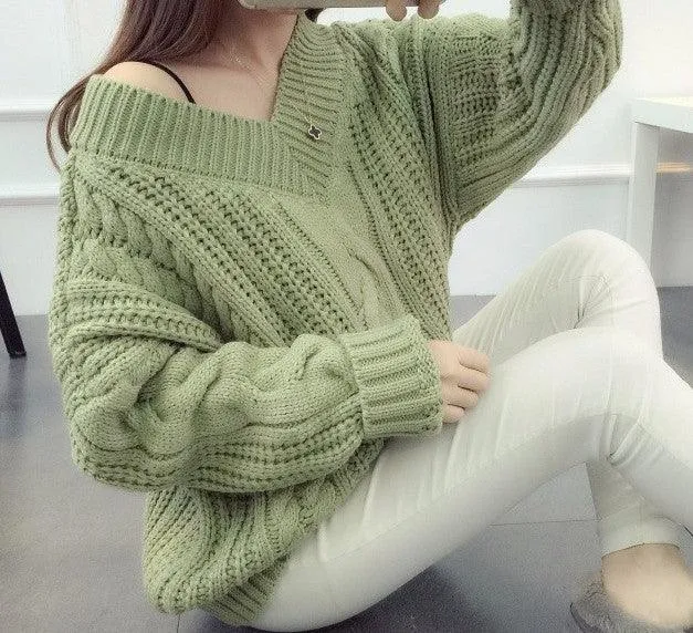 CABLE KNIT PULLOVER SWEATER