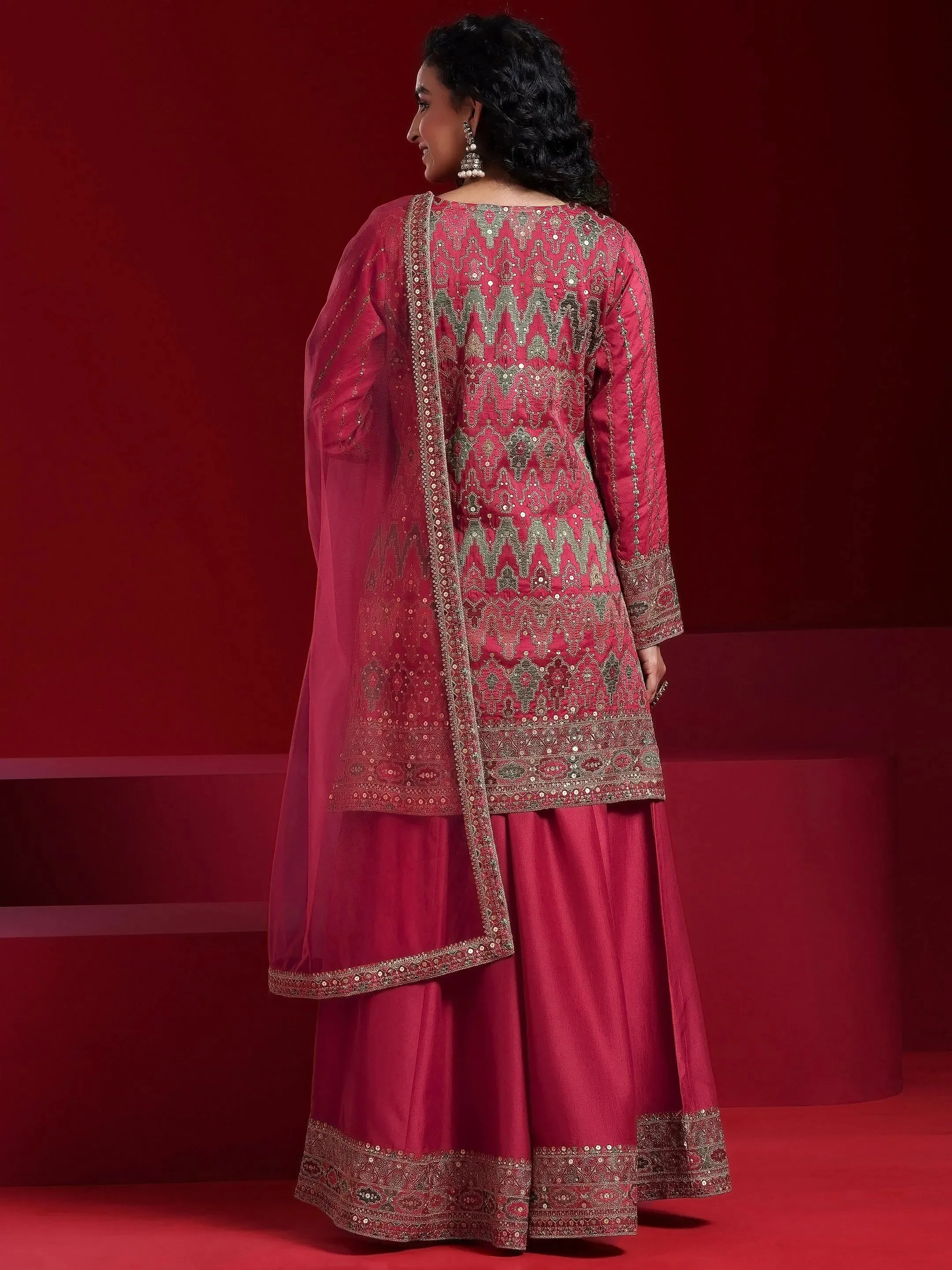 Jashvi Art Coral Embroidered Silk Blend Straight Suit With Dupatta