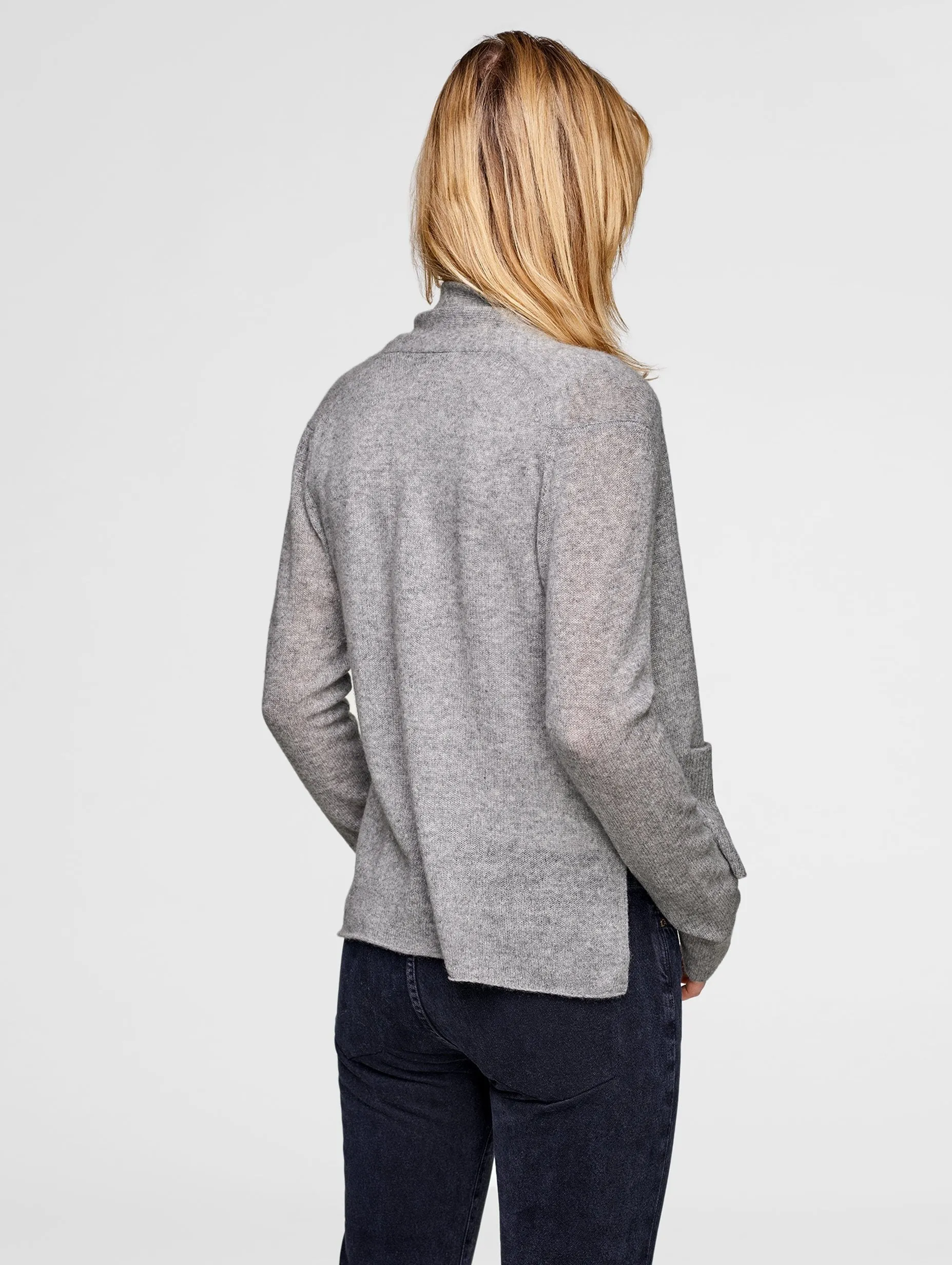 White   Warren - Shrunken Pocket Cardigan Grey Heather